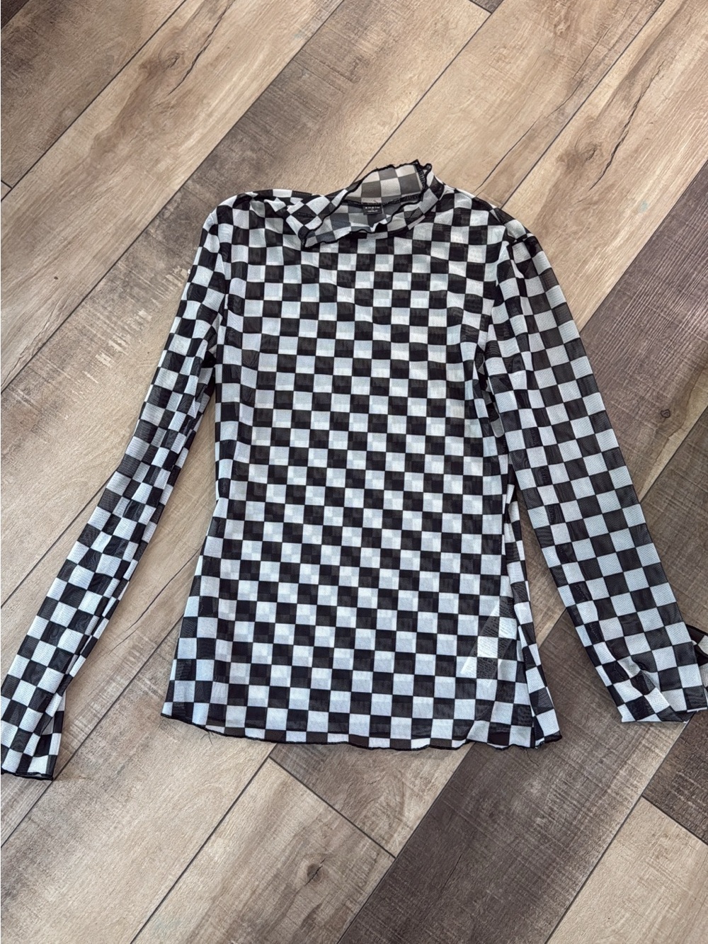 Checkerboard Long-Sleeve Mock Neck Top - Black & White